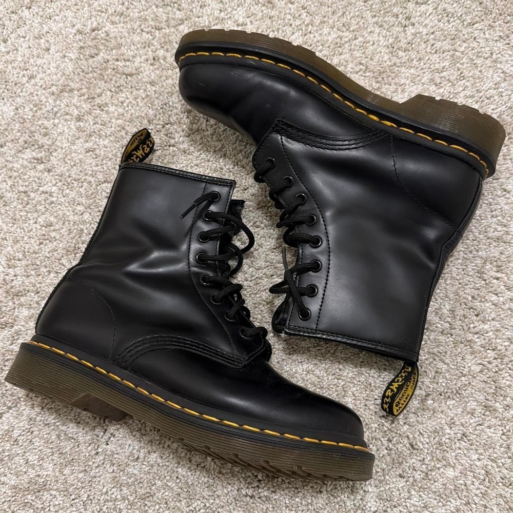Dr. Martens 1460 8-Eye Boots | Black | Size 7